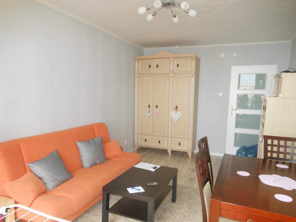 Ferienwohnung Apartament Obroncow Wybrzeza Danzig Zimmer foto