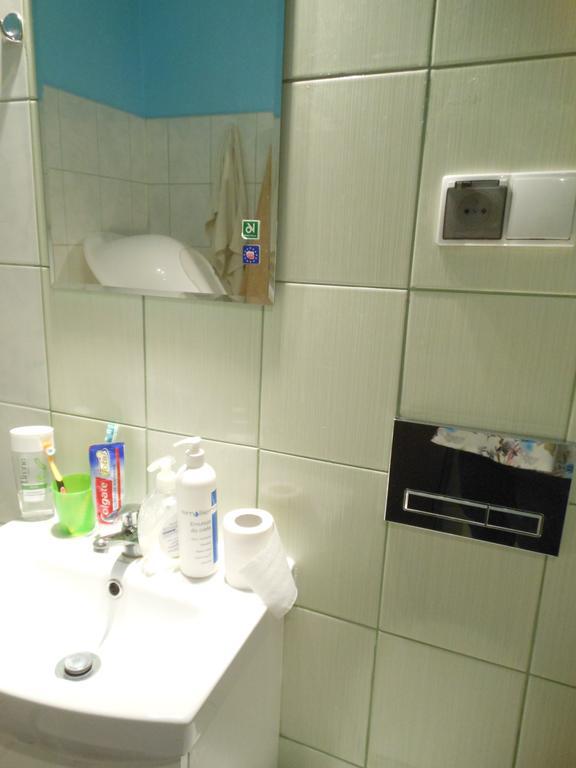 Ferienwohnung Apartament Obroncow Wybrzeza Danzig Zimmer foto