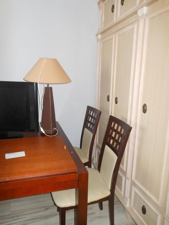 Ferienwohnung Apartament Obroncow Wybrzeza Danzig Zimmer foto